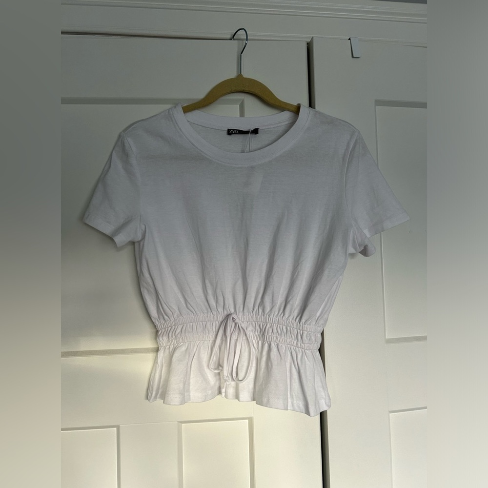 Brand new Zara white short sleeve! Tags still on!